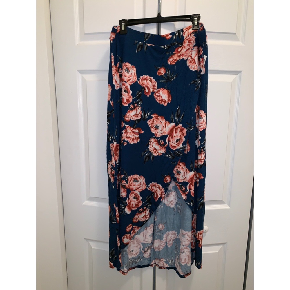 Plus size maxi skirt